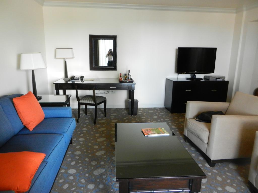 Residences At The Atlantic Resort 劳德代尔堡 客房 照片